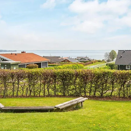 6 Person Holiday In Sj Lund Dom wakacyjny Sjolund